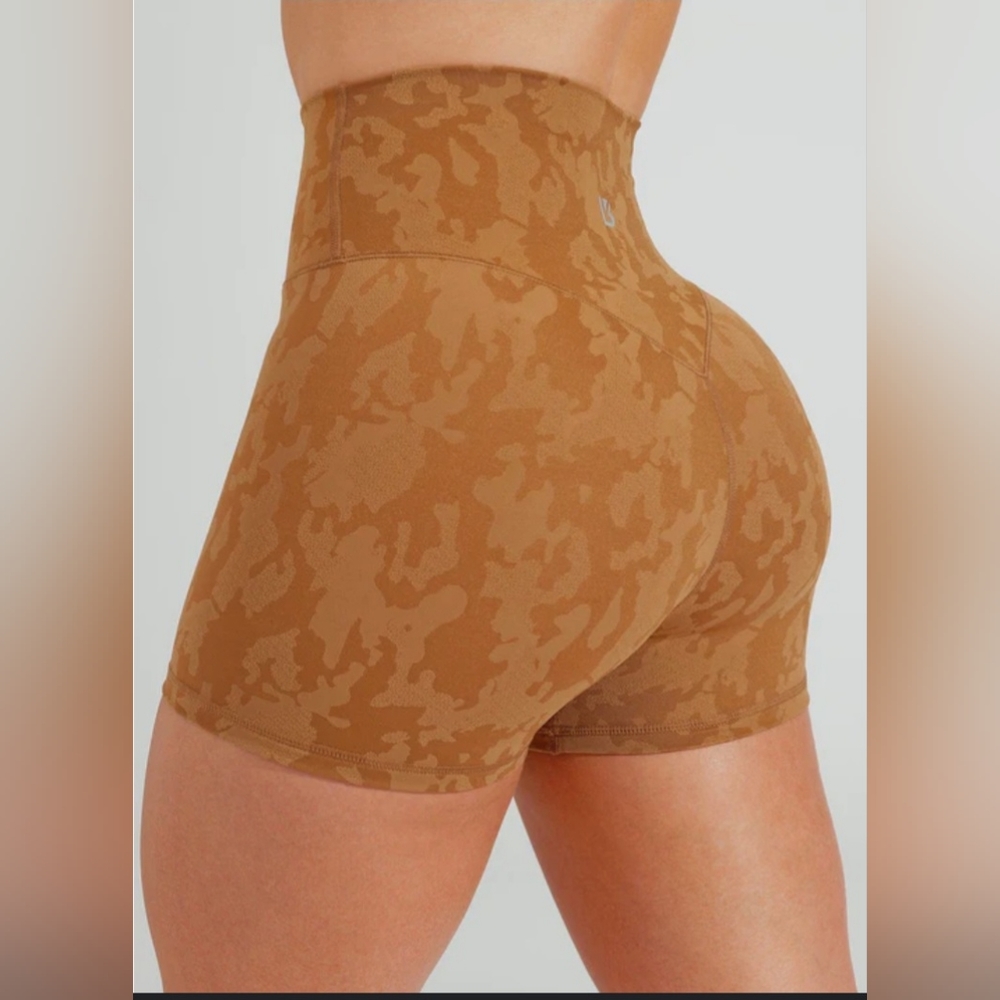 Buffbunny Confidential Shorts Carheart